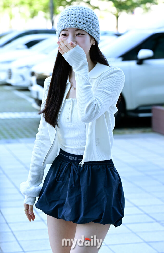 ▲ 팬들을 발견한 다현<br>