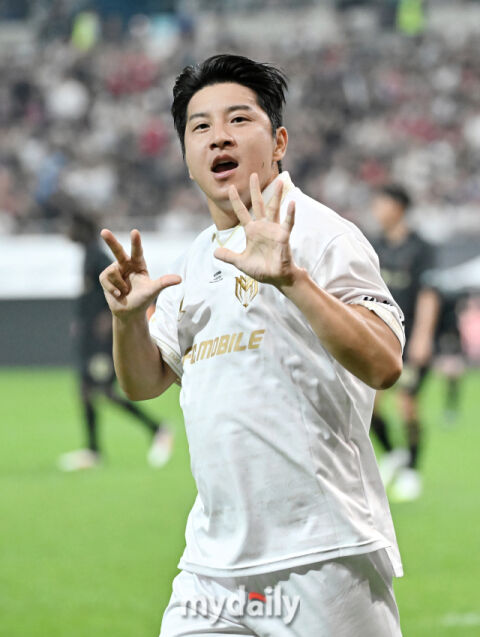 박주호 해설위원이 짚은 불안 요소+체코전 포인트..."할 만하다는 평가 나와, 초반 10분 기세 싸움 중요"