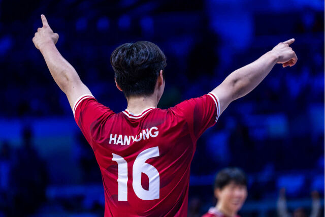 기뻐하는 정한용의 뒷모습./Volleyballworld
