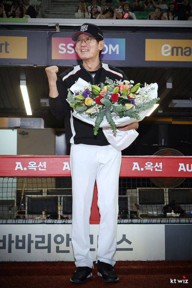 KT 위즈 이강철 감독./KT 위즈