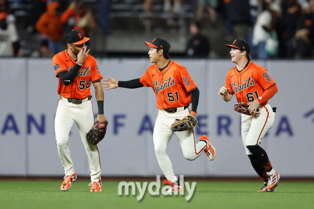 샌프란시스코 자이언츠 이정후(가운데)./게티이미지코리아