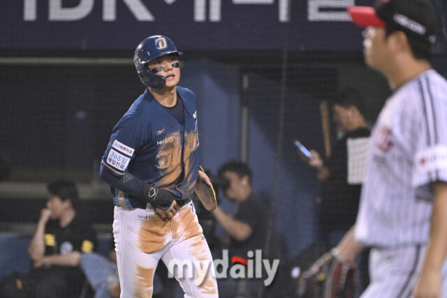 1일 서울 잠실야구장에서 열린 '2025 신한 SOL BANK KBO리그' NC 다이노스와 LG 트윈스 경기. NC 김주원이 8회초 1사 만루에 데이비슨의 희생플라이에 득점을 올렸다./마이데일리