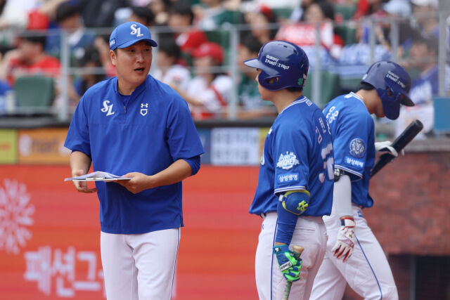 삼성 라이온즈 이진영 코치./삼성 라이온즈