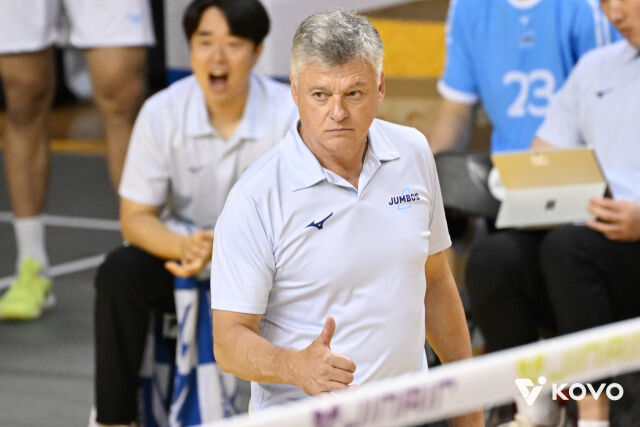 대한항공 헤난 감독./KOVO