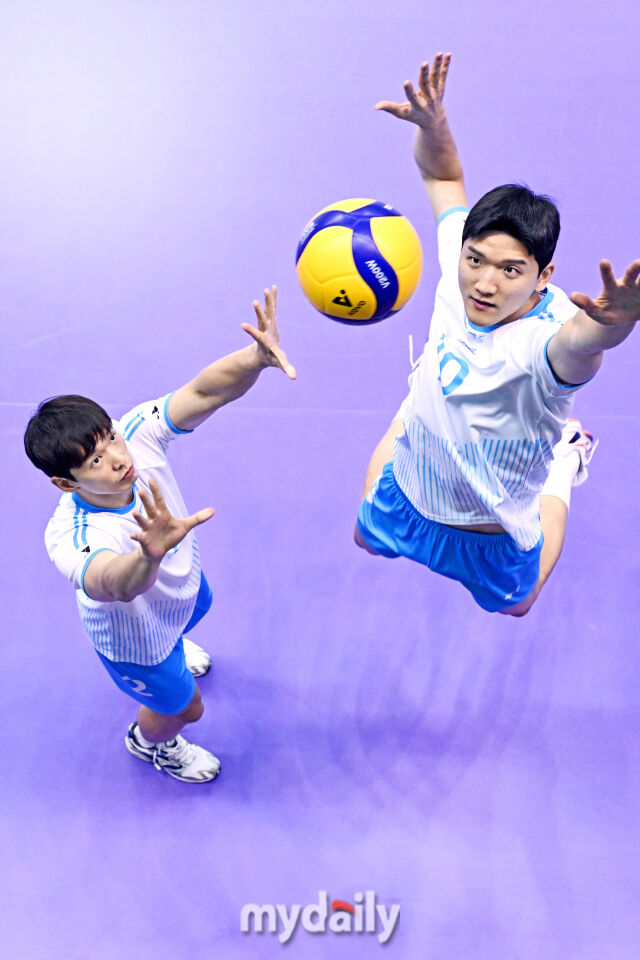 대한항공 한선수와 정지석./한혁승 기자