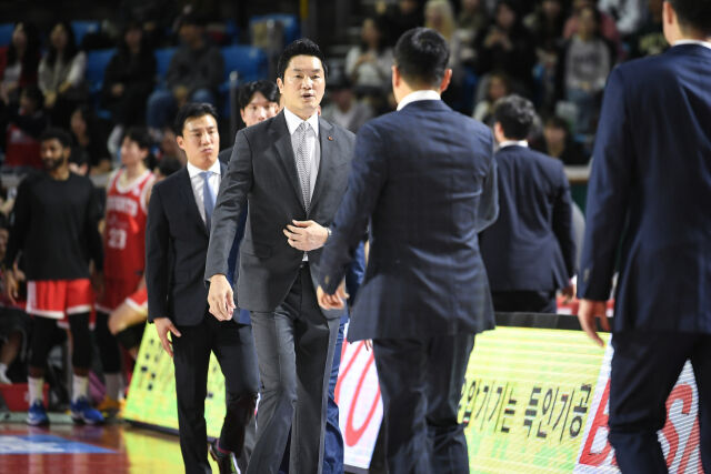 전희철 감독./KBL