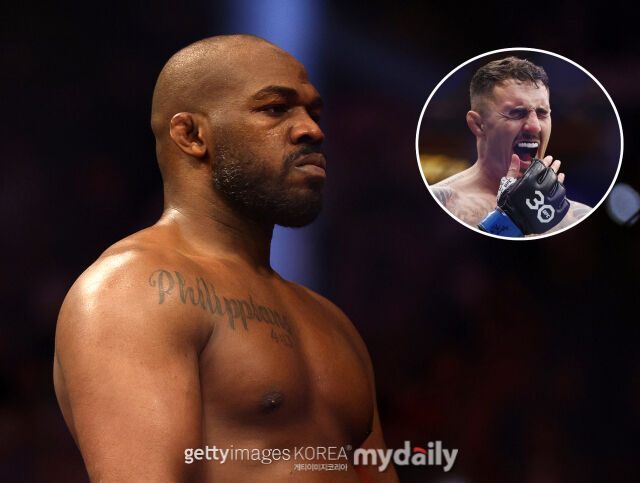 존 존스(왼쪽)가 아스피날에게 직격탄을 날렸다. /게티이미지코리아