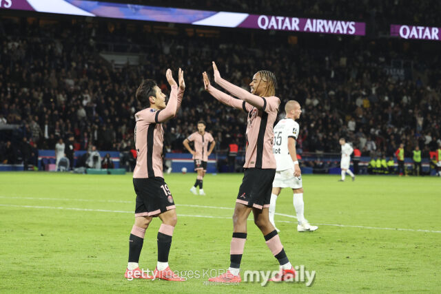 이강인과 바르콜라/게티이미지코리아