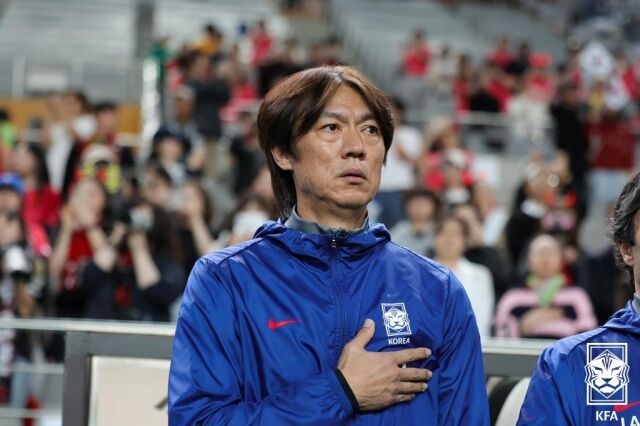 홍명보 대한민국 축구대표팀 감독/대한축구협회