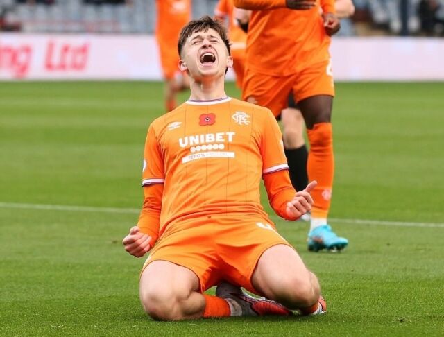 마이키 무어./마이키 무어 SNS