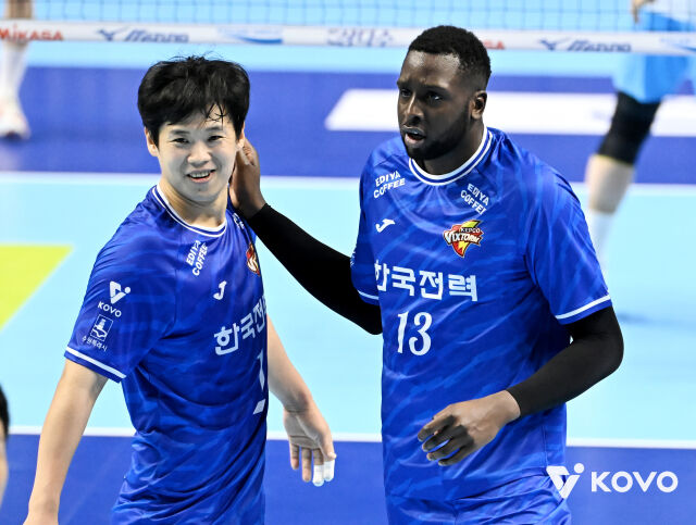 한국전력 서재덕(왼쪽)./KOVO