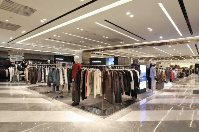 신세계백화점 강남점 남성패션 매장. /신세계백화점