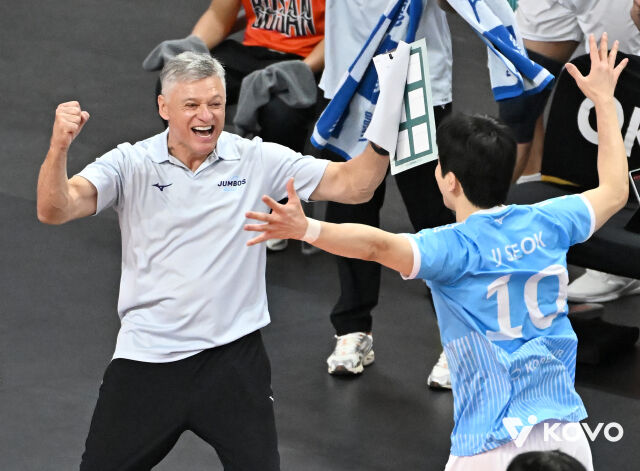 대한항공 헤난 달 조토 감독./KOVO