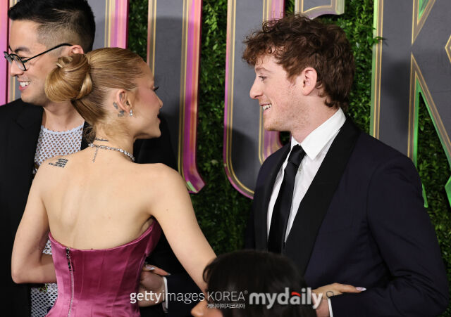 아리아나 그란데, 에단 슬레이터./게티이미지코리아