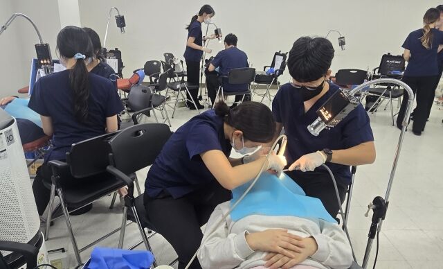 봉사활동 모습. /경희대의료원