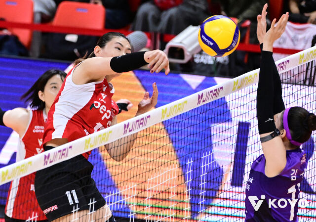 페퍼저축은행 시마무라./KOVO