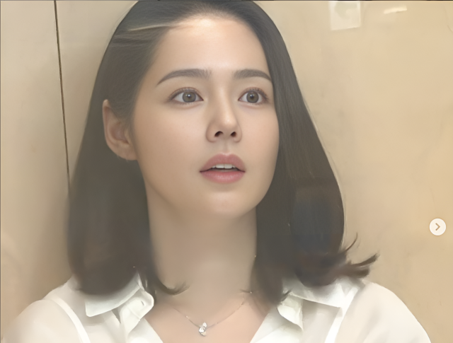 배우 한가인./한가인 소셜미디어