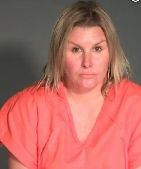 스테파니 젠슨./폰듀렉 카운티