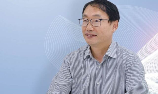 구현모 전 KT 최고경영자(CEO) - KAIST 경영공학 석·박사, 현 KAIST 산업공학과 겸임 교수, 현 서울대 공과대 객원교수, 전 KT CEO, 전 한국통신사업자연합회(KTOA) 회장. /구현모