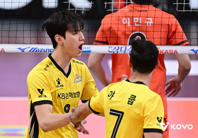 KB손해보험 임성진과 야쿱./KOVO