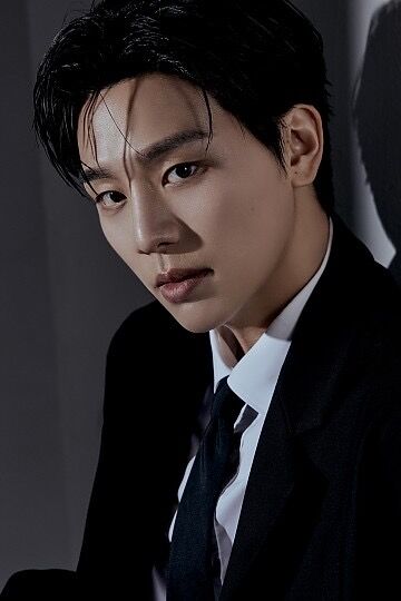 배우 김우석 / 에일리언컴퍼니