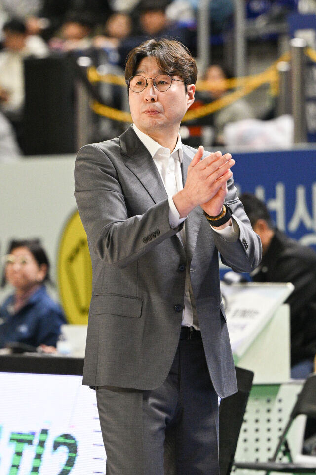 김완수 감독./WKBL