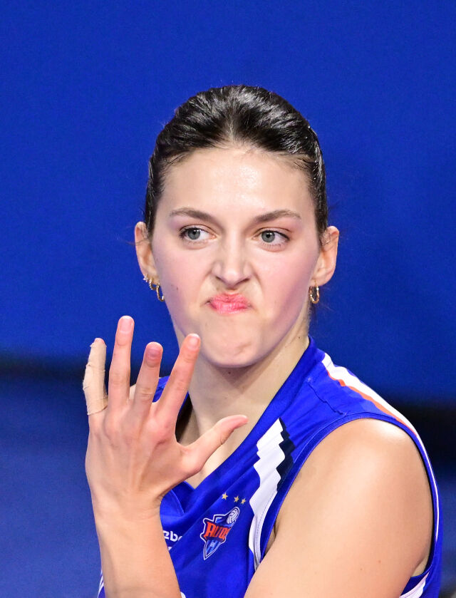 IBK기업은행 빅토리아가 아쉬워하고 있다 / 한국배구연맹(KOVO)