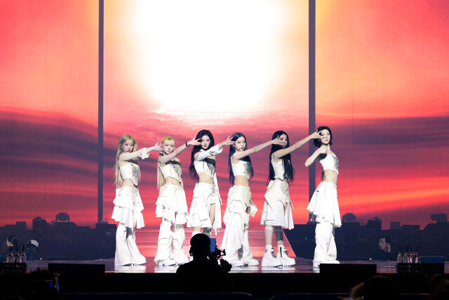 Enmix 的“首场个人演唱会”：“今年如梦似幻，请继续陪伴我们”[MD Site]