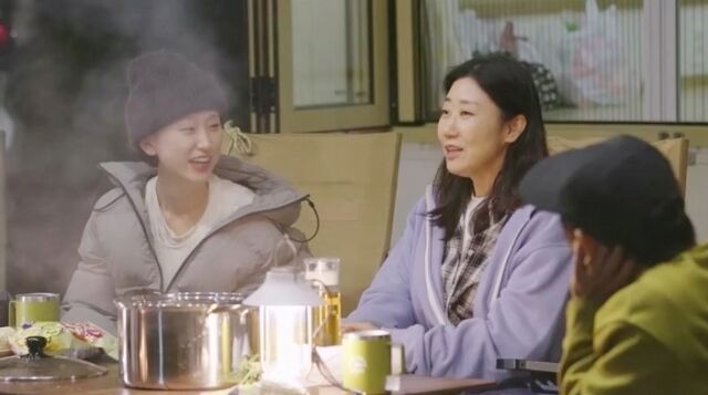 Ramiran 和柳慧英在《请回答1988》中的友谊差点在海外旅行中破裂？他们克服了16岁的年龄差距 [Badaljip]