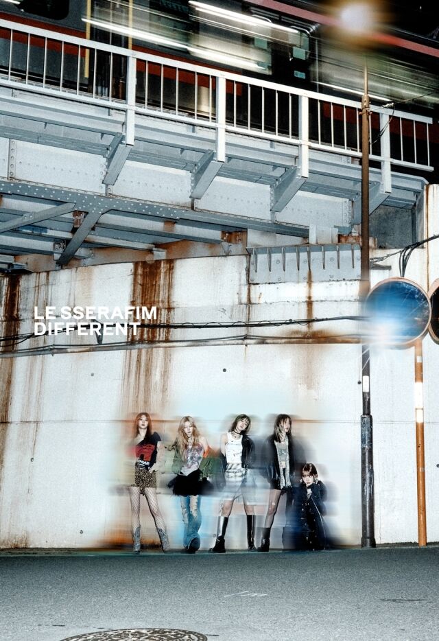 그룹 르세라핌 일본 싱글 4집 '디퍼런트' / 쏘스뮤직 