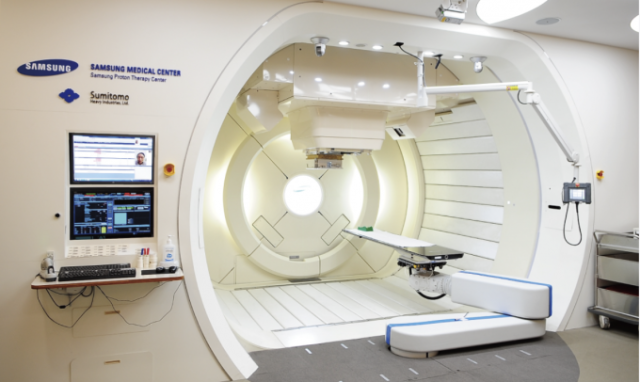 삼성서울병원 양성자치료기. /삼성서울병원