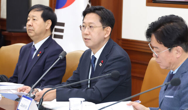 배경훈 부총리 겸 과학기술정보통신부 장관이 18일 오전 서울 종로구 정부서울청사에서 열린 제2회 과학기술관계장관회의에서 발언하고 있다. /뉴시스