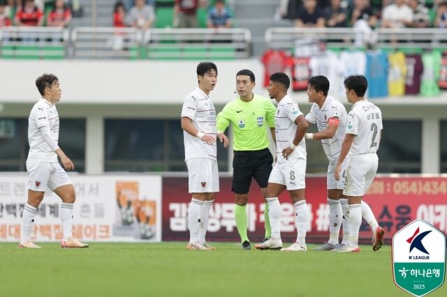 김우성 주심./프로축구연맹