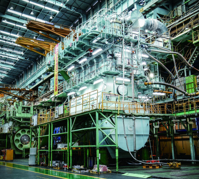 한화엔진 창원공장 내부 전경. /한화엔진