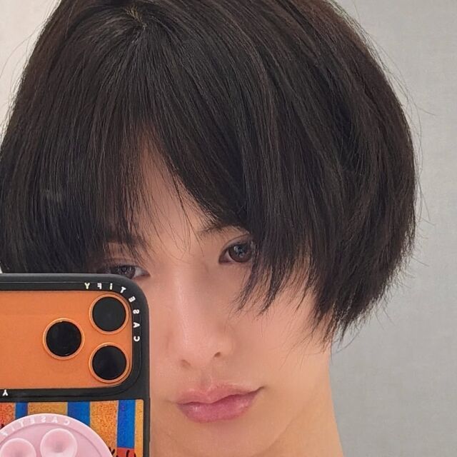 나나가 자연스러운 일상 사진을 공개했다. / 나나 인스타그램