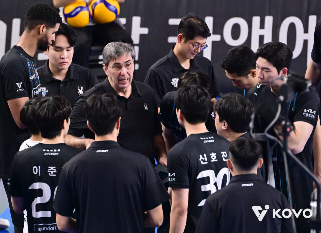 현대캐피탈 작전타임./KOVO