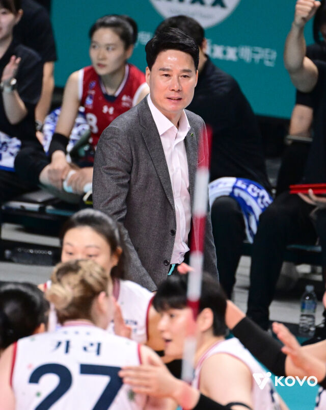 현대건설 강성형 감독/KOVO