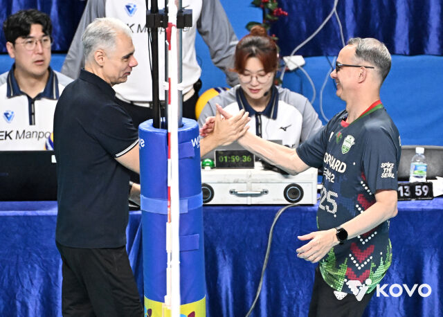 레오나르도 카르발류-마우리시오 파에스 감독./KOVO