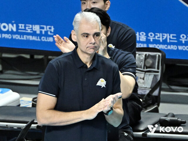 카르발류 감독./KOVO