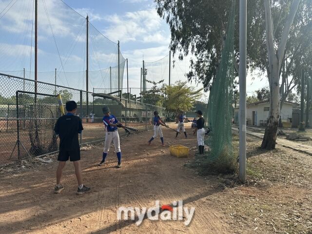 대만 유소년야구팀 훈련 장면./가오슝=노찬혁 기자