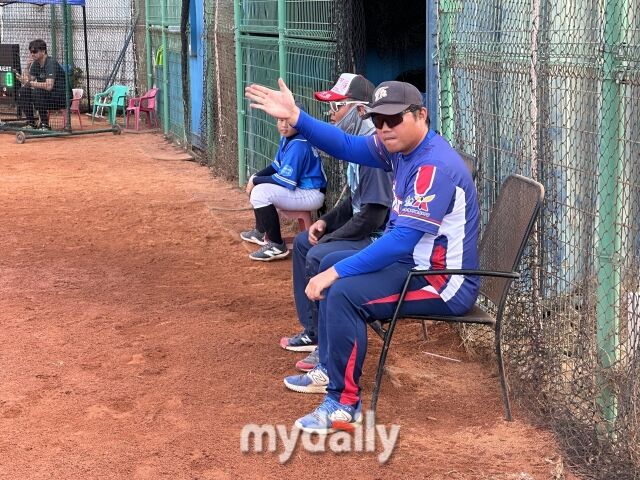 대만 타이난 지역 유소년야구팀 지도자./타이난=노찬혁 기자