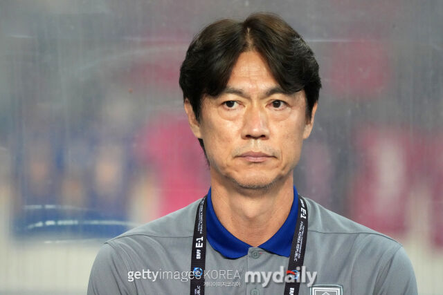 Coach Hong Myung-bo./Getty Images Korea