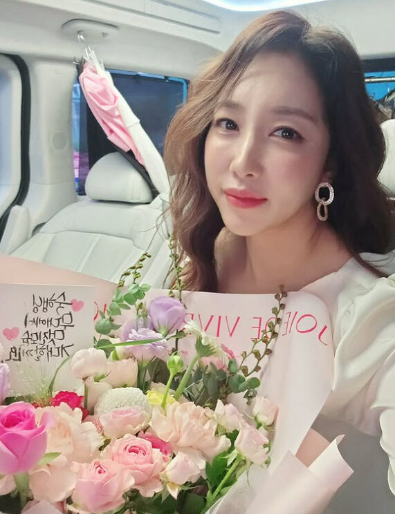 “请看看”：婚外情指控的后续影响，观看次数超过80万 → 《歌王3》完整剪辑版 [MD特辑]（综合版）