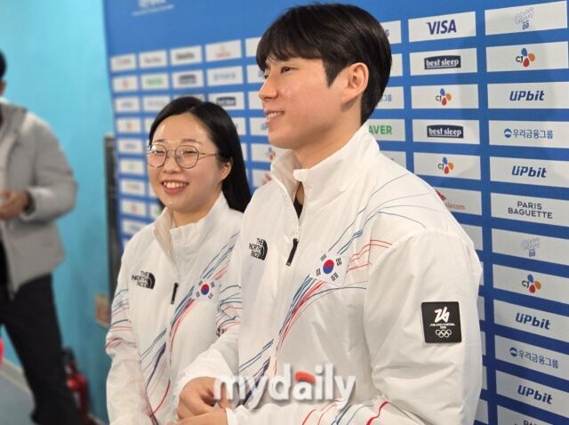 한국 컬링 믹스더블 국가대표 김선영(왼쪽)과 정영석./진천=김건호 기자