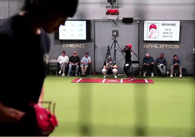 홍원빈/트레드 어슬레틱 SNS 캡쳐