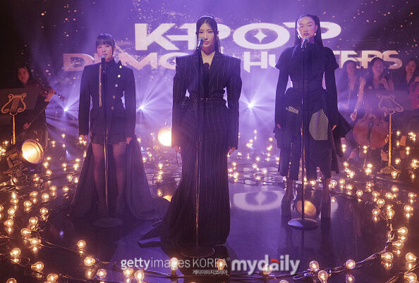 왼쪽부터 레이 아미, 이재, 오드리 누나 / 게티이미지코리아