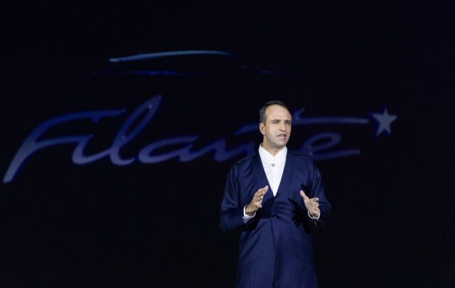 13일 서울 광진구 워커힐에서 열린 월드 프리미어 행사에서 니콜라 파리 르노코리아 사장이 발표하고 있다. /르노코리아