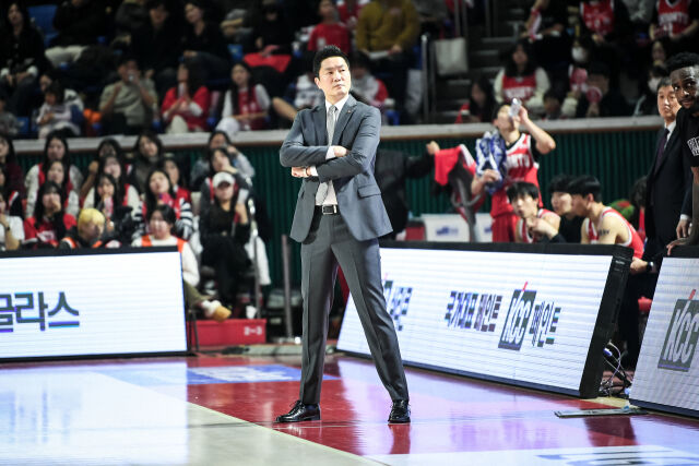 전희철 감독./KBL