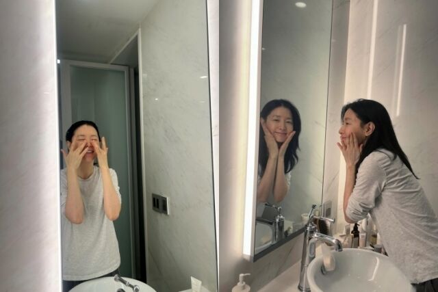 배우 이영애가 민낯을 공개했다. / 이영애 인스타그램