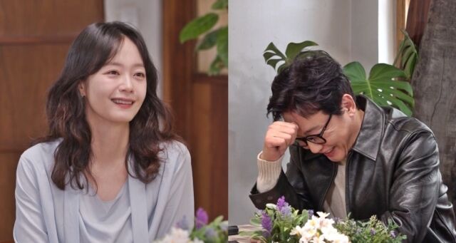 SBS TV의 새 예능 프로그램 '아니 근데 진짜!'가 배우 전소민과 탁재훈의 핑크빛 기류를 예고하며 이목을 집중시켰다./SBS '아니 근데 진짜!'